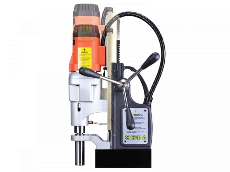 Wiertarka magnetyczna z 4 prędkościami