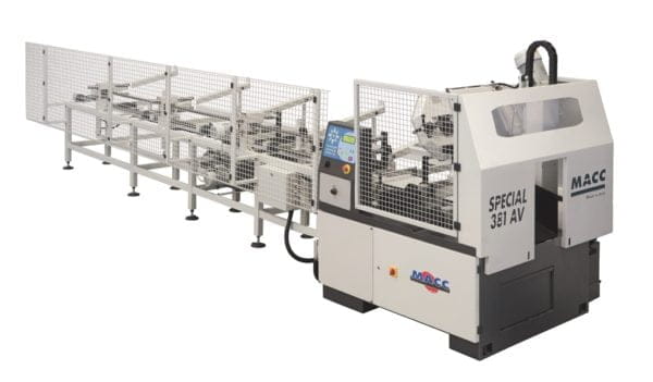 Automatyczny podajnik - ładowarka materiału do przecinarek